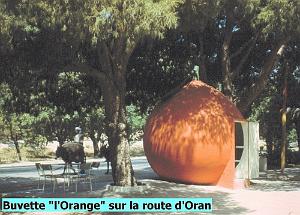 BUVETTE ORANGE AU DETOUR D UNE ROUTE